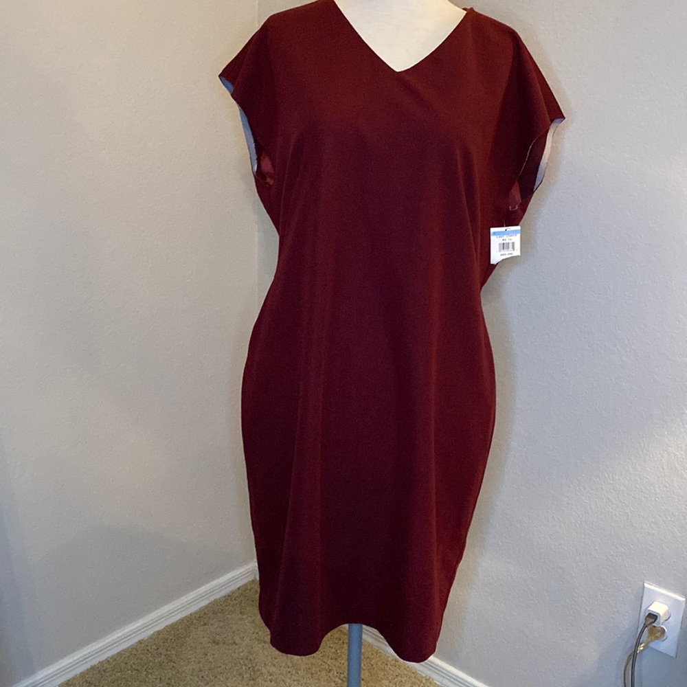 Caara Burgundy Dress Size L